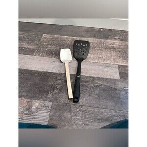 OXO Black Slotted Spatula / Turner and Heavy Duty White Silicone Spatula